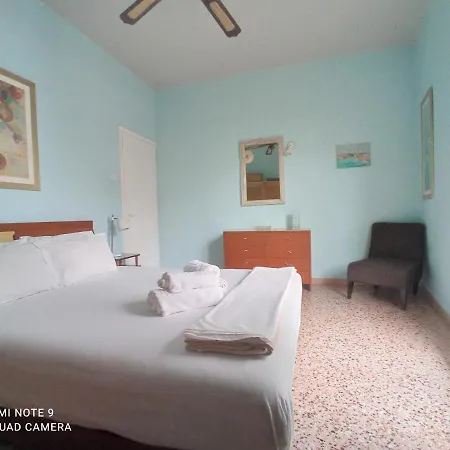 Omiros House * Hriszí Aktí Haniá
